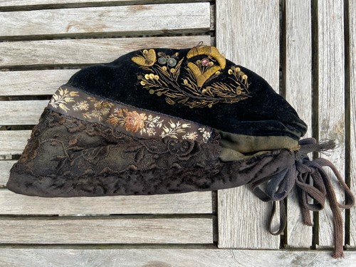 Ancien authentique bonnet - authentique,