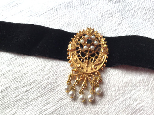 Collier ras cou ancien - de,